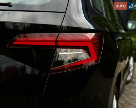 Черный Шкода Karoq, объемом двигателя 1.4 л и пробегом 125 тыс. км за 21799 $, фото 26 на Automoto.ua