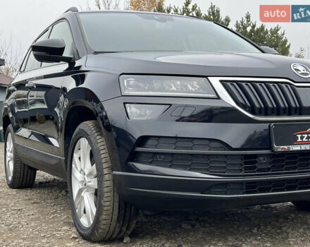 Чорний Шкода Karoq, об'ємом двигуна 2 л та пробігом 154 тис. км за 26105 $, фото 9 на Automoto.ua