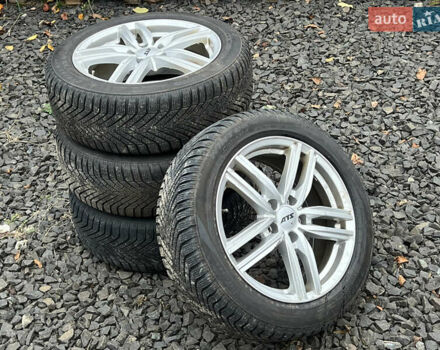 Чорний Шкода Karoq, об'ємом двигуна 2 л та пробігом 154 тис. км за 26105 $, фото 83 на Automoto.ua