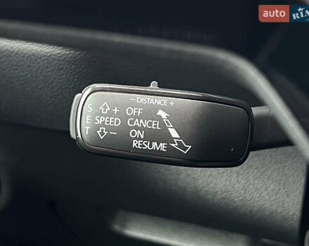 Чорний Шкода Karoq, об'ємом двигуна 2 л та пробігом 154 тис. км за 26105 $, фото 52 на Automoto.ua