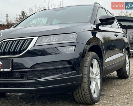 Чорний Шкода Karoq, об'ємом двигуна 2 л та пробігом 154 тис. км за 26105 $, фото 10 на Automoto.ua