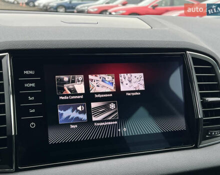 Чорний Шкода Karoq, об'ємом двигуна 2 л та пробігом 154 тис. км за 26105 $, фото 79 на Automoto.ua