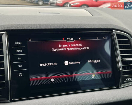 Чорний Шкода Karoq, об'ємом двигуна 2 л та пробігом 154 тис. км за 26105 $, фото 65 на Automoto.ua