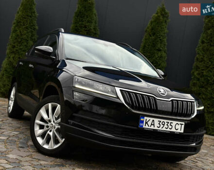 Черный Шкода Karoq, объемом двигателя 1.4 л и пробегом 125 тыс. км за 21799 $, фото 2 на Automoto.ua