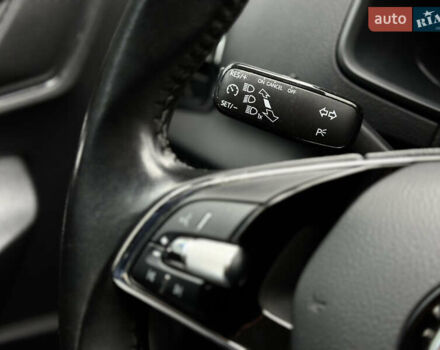 Черный Шкода Karoq, объемом двигателя 1.4 л и пробегом 125 тыс. км за 21799 $, фото 62 на Automoto.ua