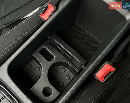 Чорний Шкода Karoq, об'ємом двигуна 2 л та пробігом 154 тис. км за 26105 $, фото 56 на Automoto.ua