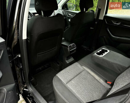 Черный Шкода Karoq, объемом двигателя 1.4 л и пробегом 125 тыс. км за 21799 $, фото 55 на Automoto.ua