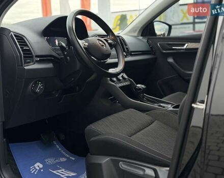 Черный Шкода Karoq, объемом двигателя 1.4 л и пробегом 69 тыс. км за 25990 $, фото 22 на Automoto.ua