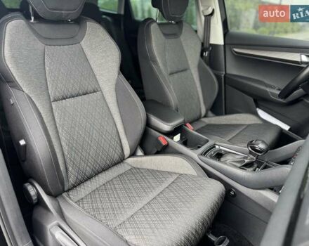 Черный Шкода Karoq, объемом двигателя 1.4 л и пробегом 69 тыс. км за 25499 $, фото 44 на Automoto.ua