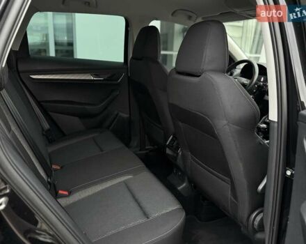 Черный Шкода Karoq, объемом двигателя 1.4 л и пробегом 69 тыс. км за 25990 $, фото 29 на Automoto.ua