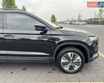 Черный Шкода Karoq, объемом двигателя 1.4 л и пробегом 69 тыс. км за 25499 $, фото 12 на Automoto.ua