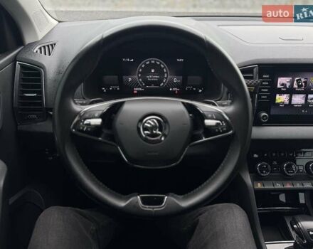 Чорний Шкода Karoq, об'ємом двигуна 1.4 л та пробігом 69 тис. км за 25999 $, фото 23 на Automoto.ua