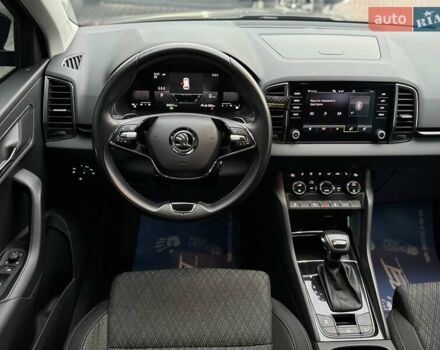 Черный Шкода Karoq, объемом двигателя 1.4 л и пробегом 69 тыс. км за 25990 $, фото 27 на Automoto.ua