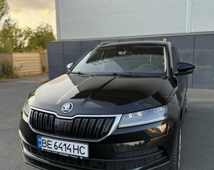 Чорний Шкода Karoq, об'ємом двигуна 2 л та пробігом 110 тис. км за 22950 $, фото 1 на Automoto.ua