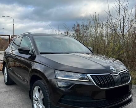 Черный Шкода Karoq, объемом двигателя 1.6 л и пробегом 44 тыс. км за 7800 $, фото 1 на Automoto.ua