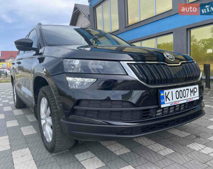 Черный Шкода Karoq, объемом двигателя 2 л и пробегом 250 тыс. км за 21500 $, фото 1 на Automoto.ua