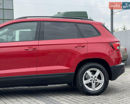 Красный Шкода Karoq, объемом двигателя 0 л и пробегом 138 тыс. км за 19900 $, фото 12 на Automoto.ua