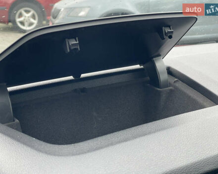 Красный Шкода Karoq, объемом двигателя 0 л и пробегом 138 тыс. км за 19900 $, фото 57 на Automoto.ua