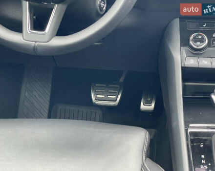 Красный Шкода Karoq, объемом двигателя 0 л и пробегом 138 тыс. км за 19900 $, фото 46 на Automoto.ua