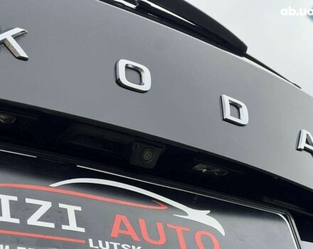 Шкода Karoq, об'ємом двигуна 2 л та пробігом 154 тис. км за 24453 $, фото 16 на Automoto.ua