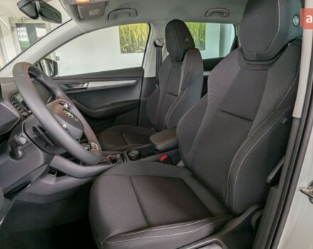Шкода Karoq, об'ємом двигуна 1.4 л та пробігом 0 тис. км за 29430 $, фото 9 на Automoto.ua
