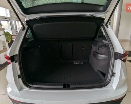 Шкода Karoq, объемом двигателя 1.4 л и пробегом 0 тыс. км за 29905 $, фото 6 на Automoto.ua