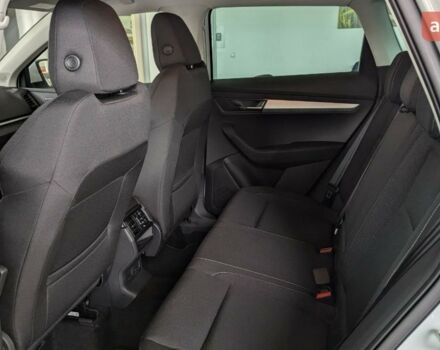 Шкода Karoq, об'ємом двигуна 1.4 л та пробігом 0 тис. км за 29430 $, фото 20 на Automoto.ua