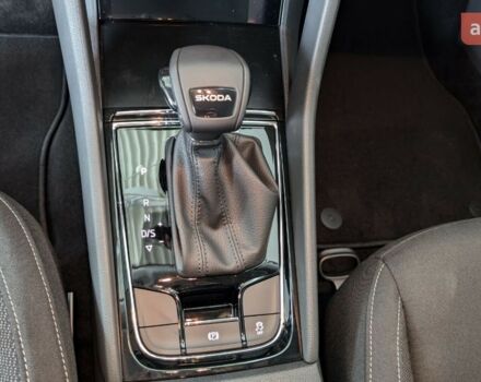 Шкода Karoq, объемом двигателя 1.4 л и пробегом 0 тыс. км за 29905 $, фото 19 на Automoto.ua