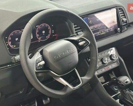 купить новое авто Шкода Karoq 2025 года от официального дилера Євромоторс Skoda Шкода фото