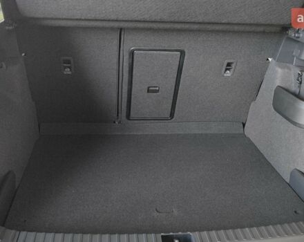 Шкода Karoq, об'ємом двигуна 1.4 л та пробігом 0 тис. км за 31071 $, фото 21 на Automoto.ua