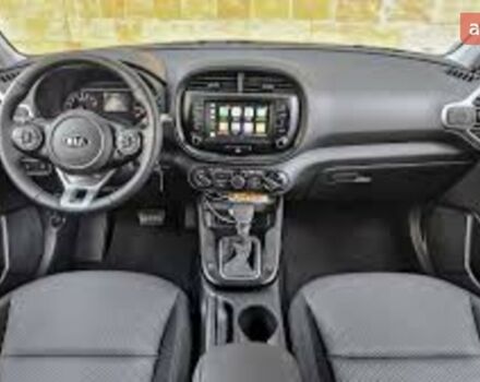 Шкода Karoq 2025 року купити нове авто Шкода Karoq 2025 року від офіційного дилера Автоцентр AUTO.RIA Шкода фото