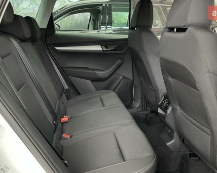 Шкода Karoq, объемом двигателя 1.4 л и пробегом 0 тыс. км за 31546 $, фото 11 на Automoto.ua