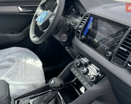 Шкода Karoq, объемом двигателя 1.4 л и пробегом 0 тыс. км за 30855 $, фото 17 на Automoto.ua