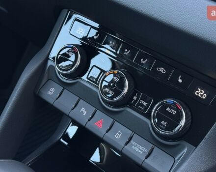 купить новое авто Шкода Karoq 2025 года от официального дилера Автоцентр-Кременчук Шкода фото