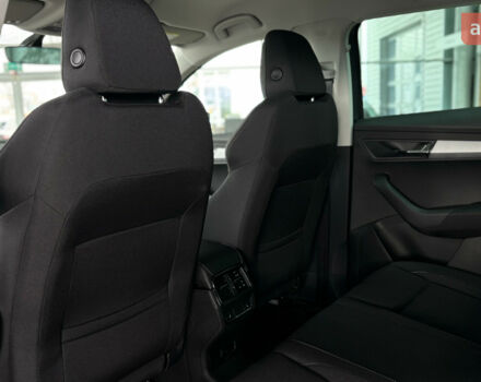 Шкода Karoq, объемом двигателя 1.4 л и пробегом 0 тыс. км за 32874 $, фото 15 на Automoto.ua