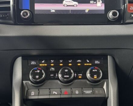 Шкода Karoq, об'ємом двигуна 1.4 л та пробігом 0 тис. км за 30619 $, фото 18 на Automoto.ua