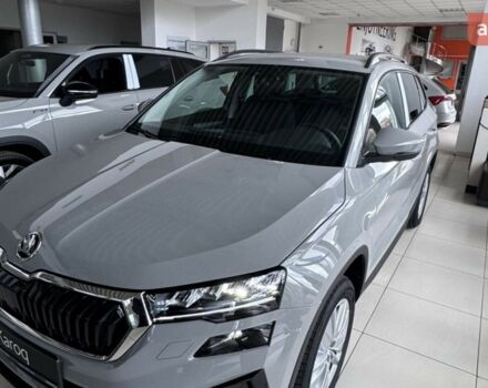Шкода Karoq, об'ємом двигуна 1.4 л та пробігом 0 тис. км за 30619 $, фото 3 на Automoto.ua