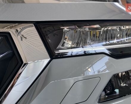 Шкода Karoq, об'ємом двигуна 1.4 л та пробігом 0 тис. км за 31071 $, фото 4 на Automoto.ua