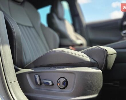 купить новое авто Шкода Karoq 2025 года от официального дилера Віннер Центр Київ Шкода фото