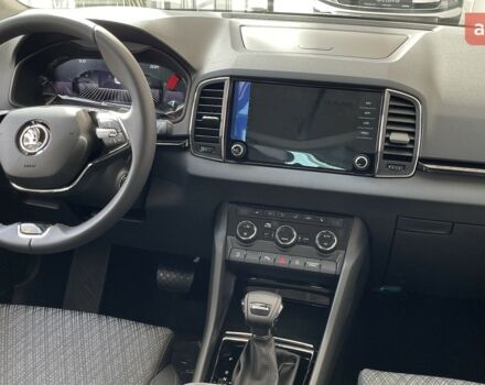 Шкода Karoq, объемом двигателя 1.4 л и пробегом 0 тыс. км за 31164 $, фото 13 на Automoto.ua