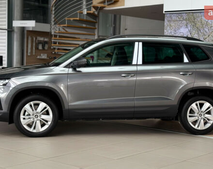 Шкода Karoq, объемом двигателя 1.4 л и пробегом 0 тыс. км за 32874 $, фото 7 на Automoto.ua