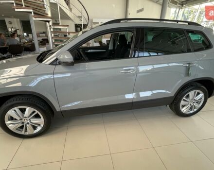 Шкода Karoq, объемом двигателя 1.4 л и пробегом 0 тыс. км за 31546 $, фото 7 на Automoto.ua