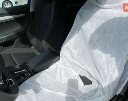 Шкода Karoq, об'ємом двигуна 1.4 л та пробігом 0 тис. км за 31157 $, фото 17 на Automoto.ua