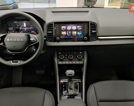 Шкода Karoq, объемом двигателя 1.4 л и пробегом 0 тыс. км за 30803 $, фото 22 на Automoto.ua