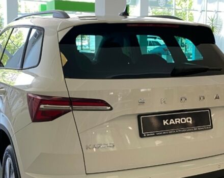 купити нове авто Шкода Karoq 2022 року від офіційного дилера Автоцентр AUTOGROUP на Грушевського Шкода фото