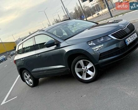 Сірий Шкода Karoq, об'ємом двигуна 1.5 л та пробігом 137 тис. км за 19900 $, фото 1 на Automoto.ua