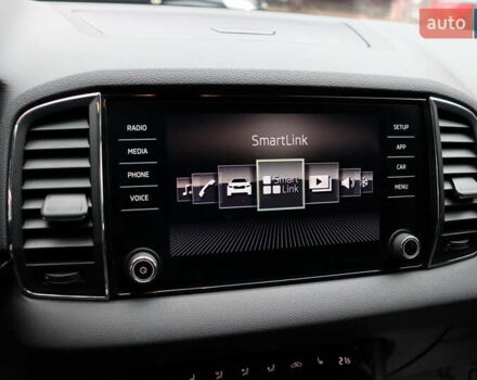 Серый Шкода Karoq, объемом двигателя 1.5 л и пробегом 212 тыс. км за 18900 $, фото 26 на Automoto.ua