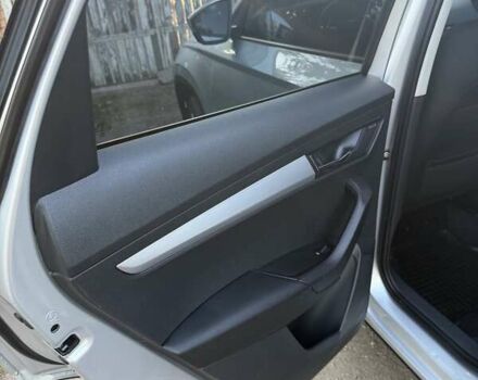 Серый Шкода Karoq, объемом двигателя 2 л и пробегом 220 тыс. км за 18500 $, фото 5 на Automoto.ua