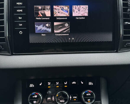 Сірий Шкода Karoq, об'ємом двигуна 1.5 л та пробігом 114 тис. км за 18700 $, фото 27 на Automoto.ua