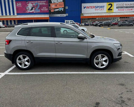 Серый Шкода Karoq, объемом двигателя 1.5 л и пробегом 113 тыс. км за 18000 $, фото 5 на Automoto.ua